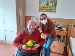 Sonnenstern Ostern 2021 AHE 20210408_135700.jpg